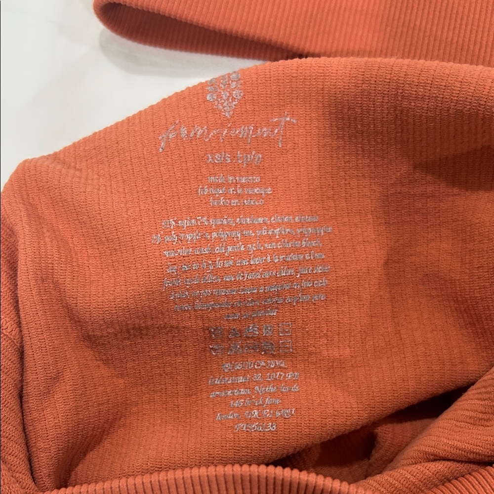 Rust Orange Ribbed Activewear Set - Picture 3 of 3